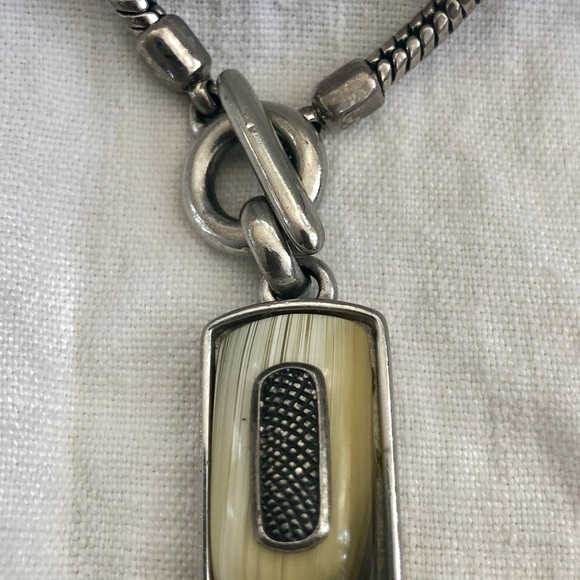 Ben Amun silver toggle pendant necklace - Picture 3 of 6